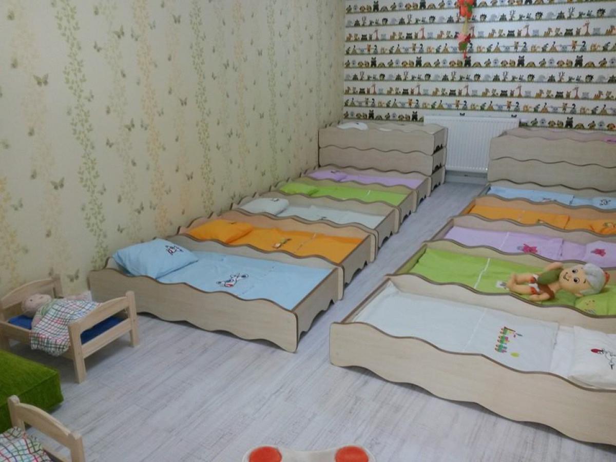 KREŞ GİYDİRME